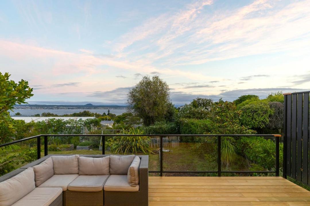 Photo of Patio Balcony in Taupo