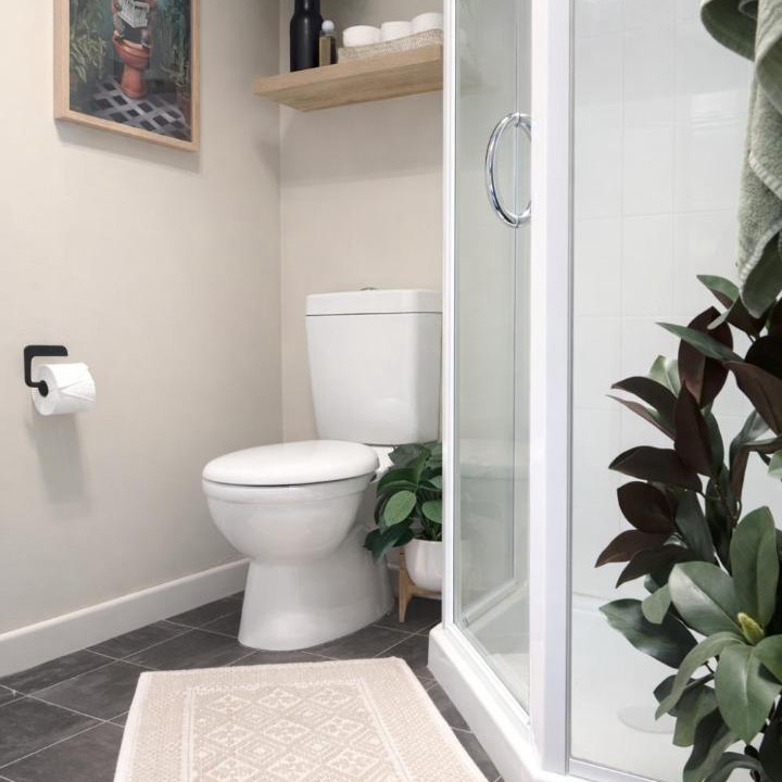 Photo of Bathroom in Lynmore