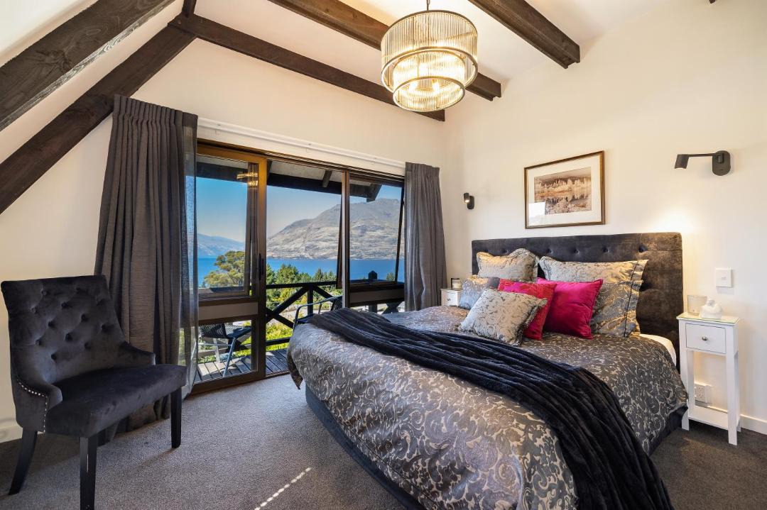 Photo of Others in Queenstown