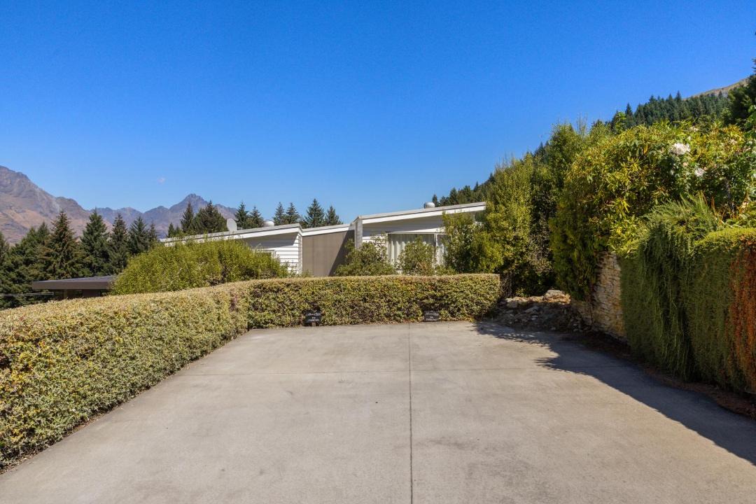 Photo of Others in Queenstown