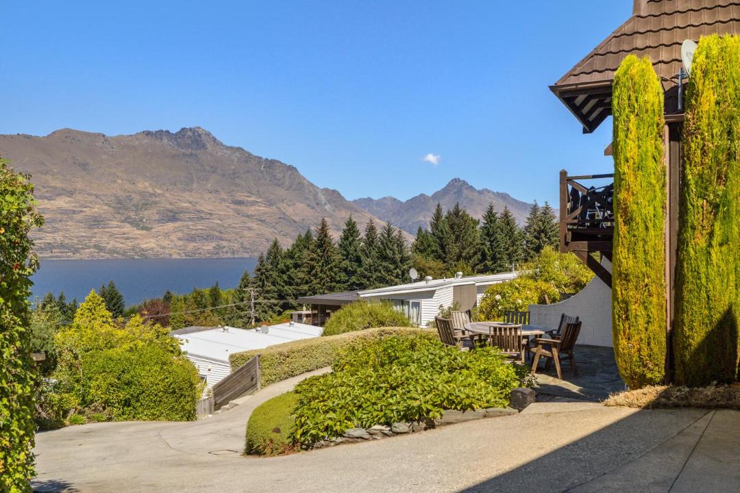 Photo of Others in Queenstown