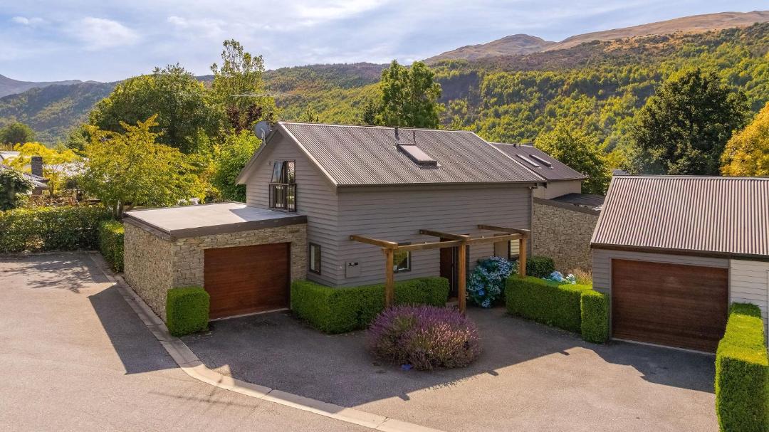 Photo of Others in Arrowtown