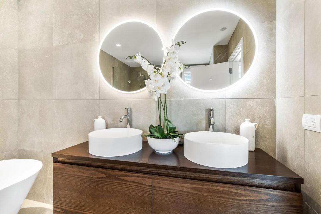 Photo of Bathroom in Merivale