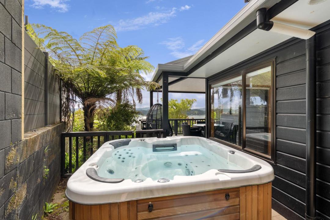 Photo of Others in Paihia