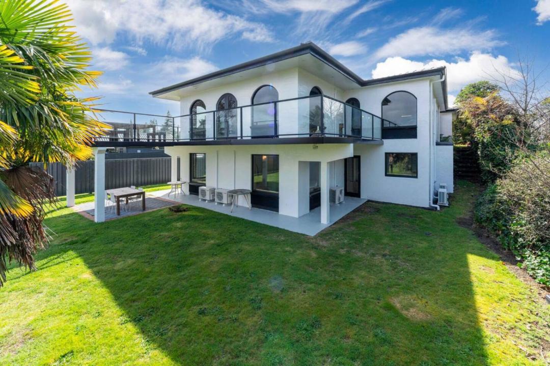 Photo of Others in Waitahanui