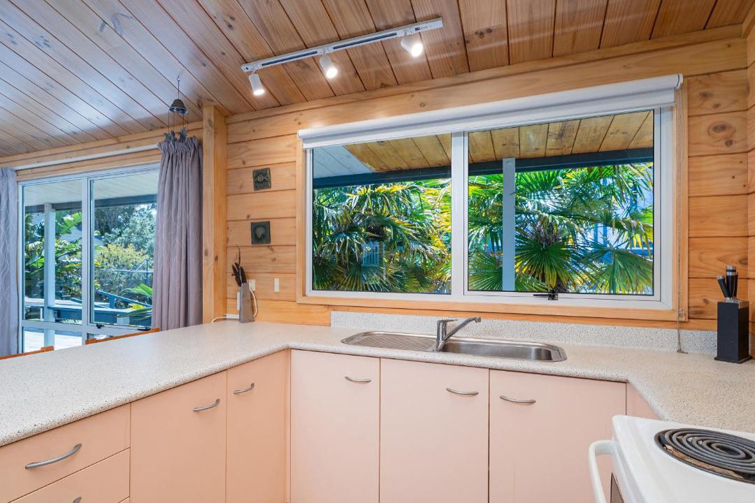 Photo of Kitchen in Matarangi