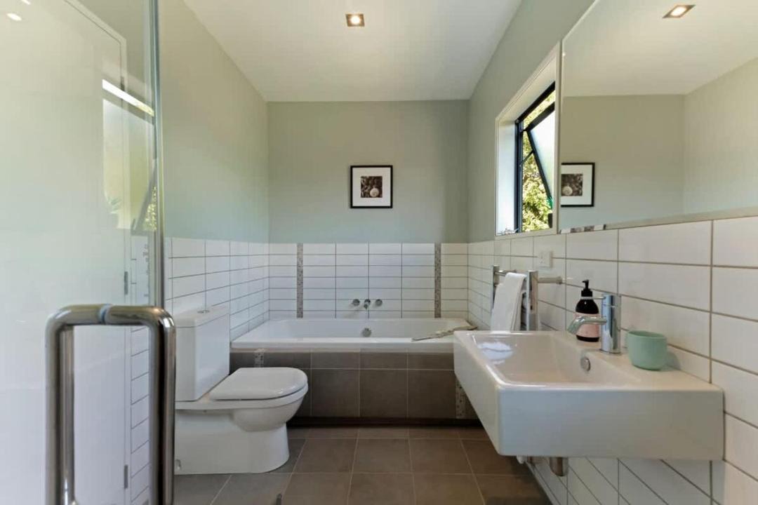 Photo of Bathroom in Oneroa