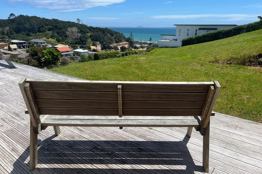 Photo of Others in Cable Bay
