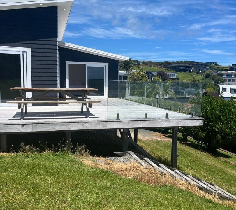 Photo of Others in Cable Bay