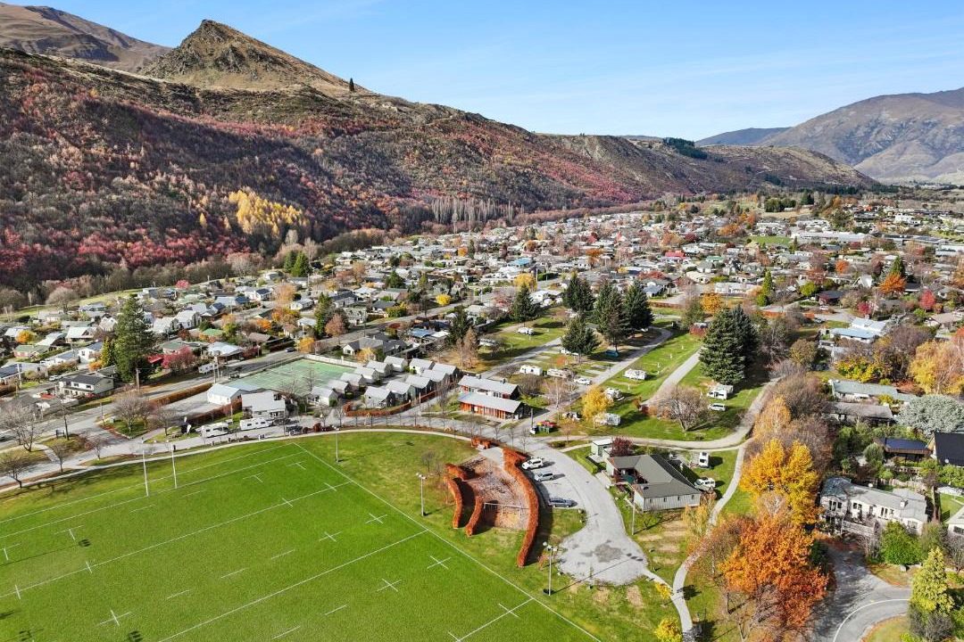 Photo of Others in Arrowtown