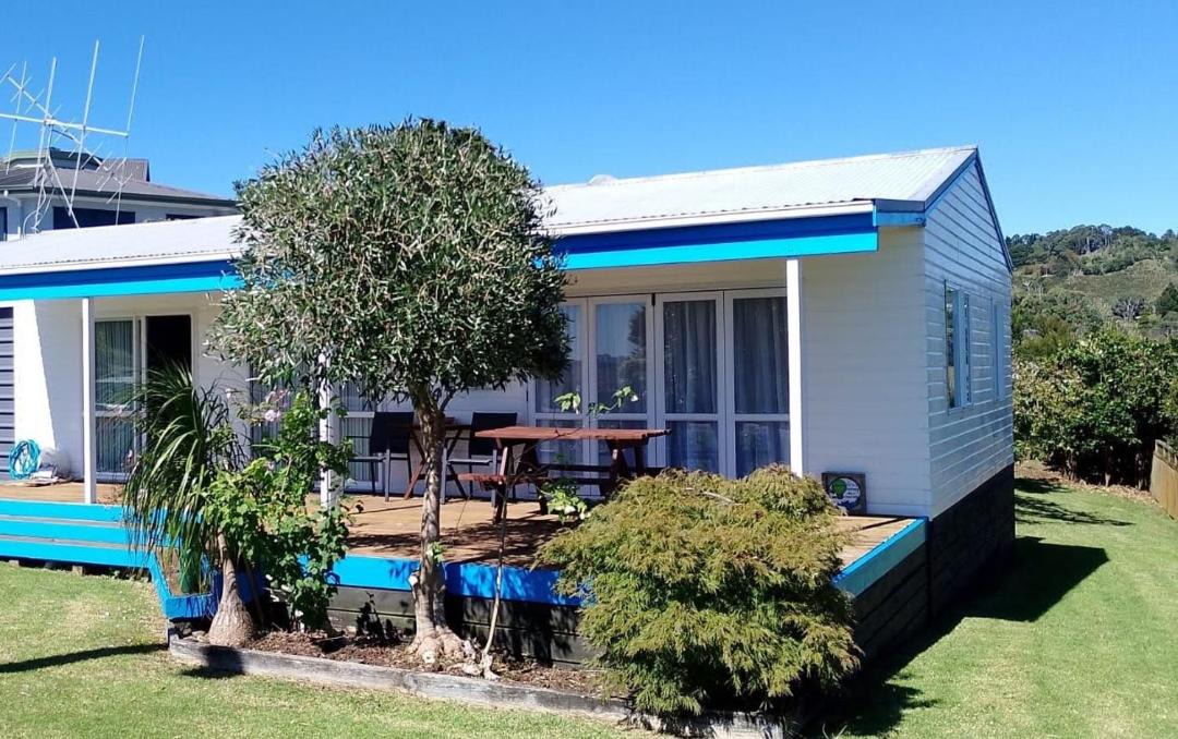 Photo of Others in Raglan