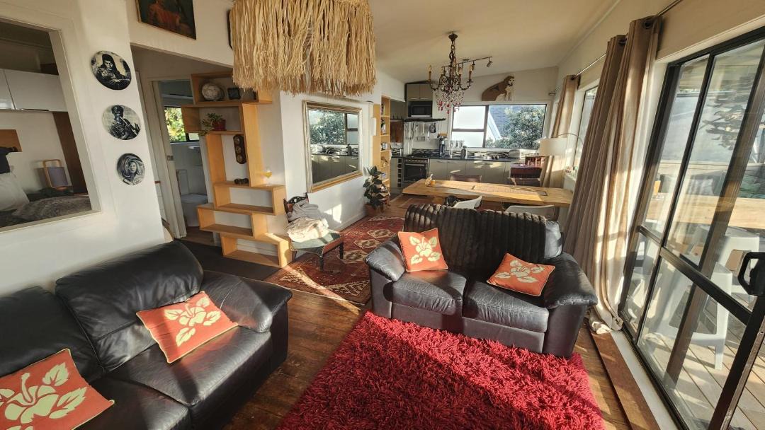 Photo of Others in Piha