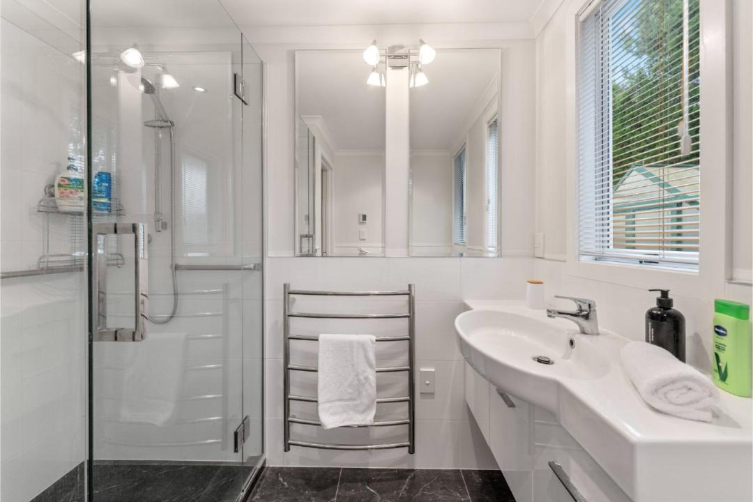 Photo of Bathroom in Richmond Heights