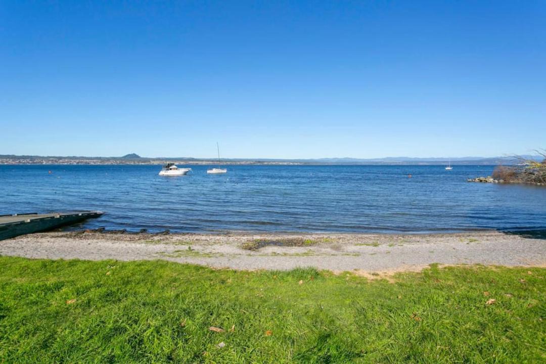 Photo of Others in Acacia Bay