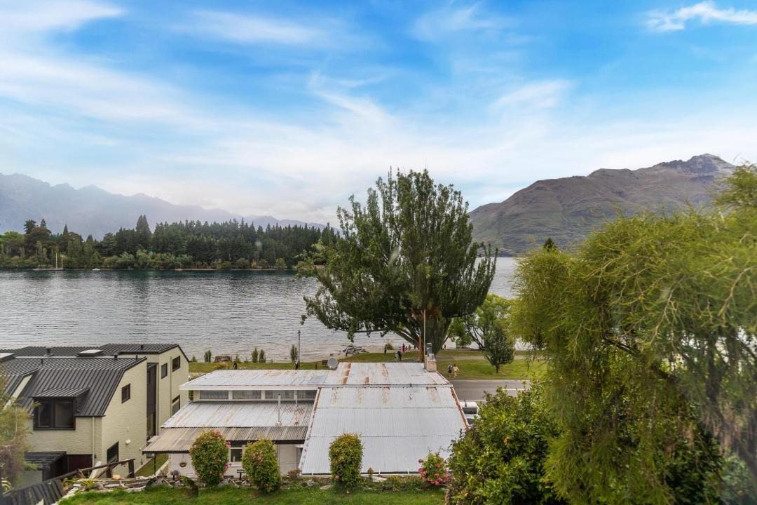 Photo of Others in Queenstown