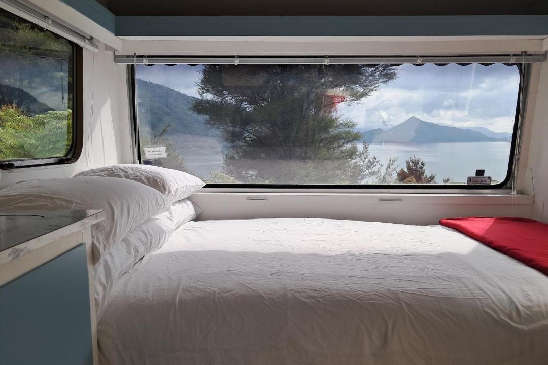 Photo of Bedroom in Moetapu Bay