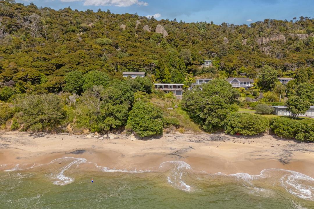 Photo of Others in Cooks Beach
