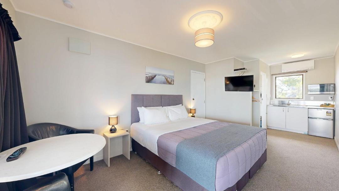 Photo of Bedroom in Westshore