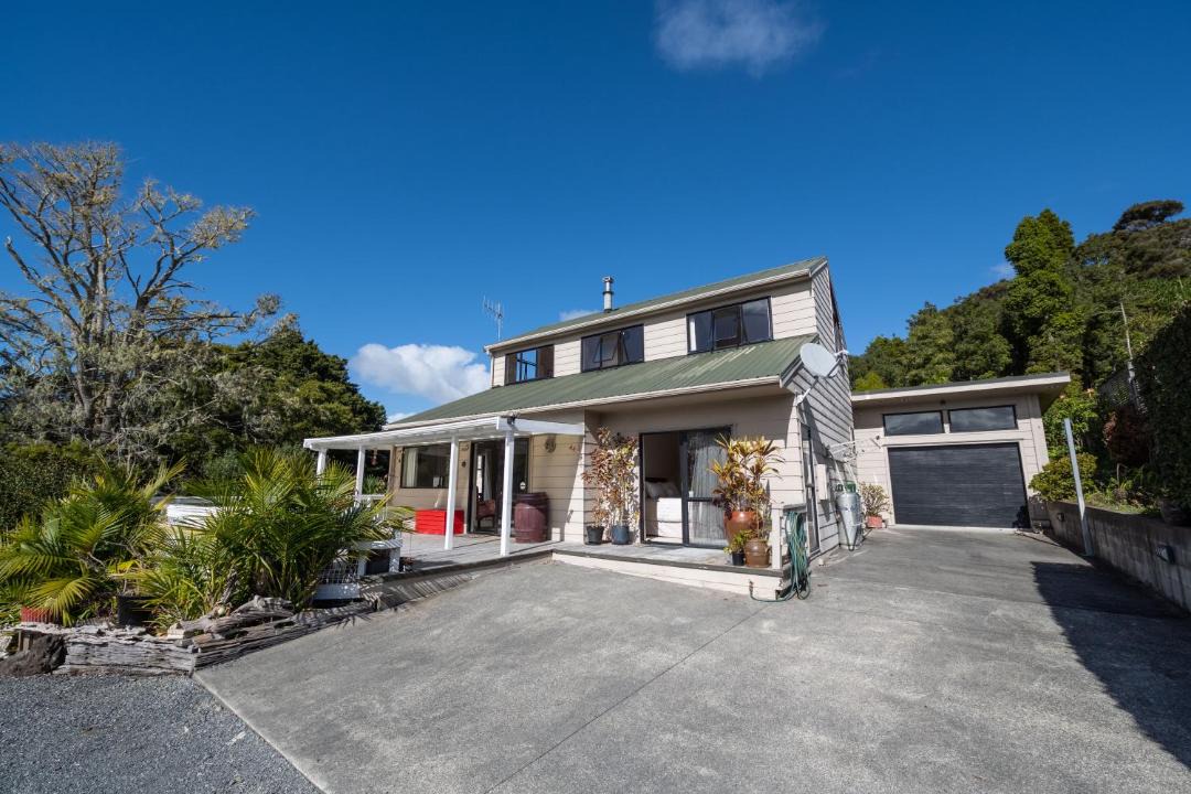 Photo of Others in Paihia