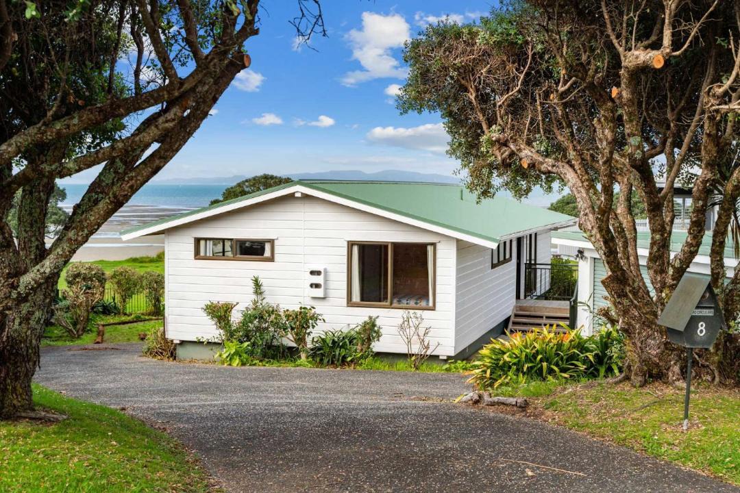 Photo of Others in Snells Beach