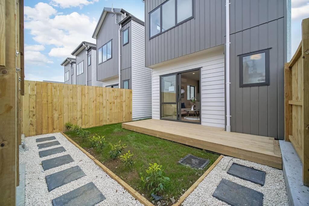 Photo of Others in Papakura