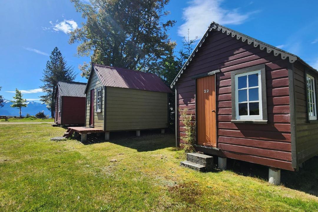 Photo of Others in Manapouri
