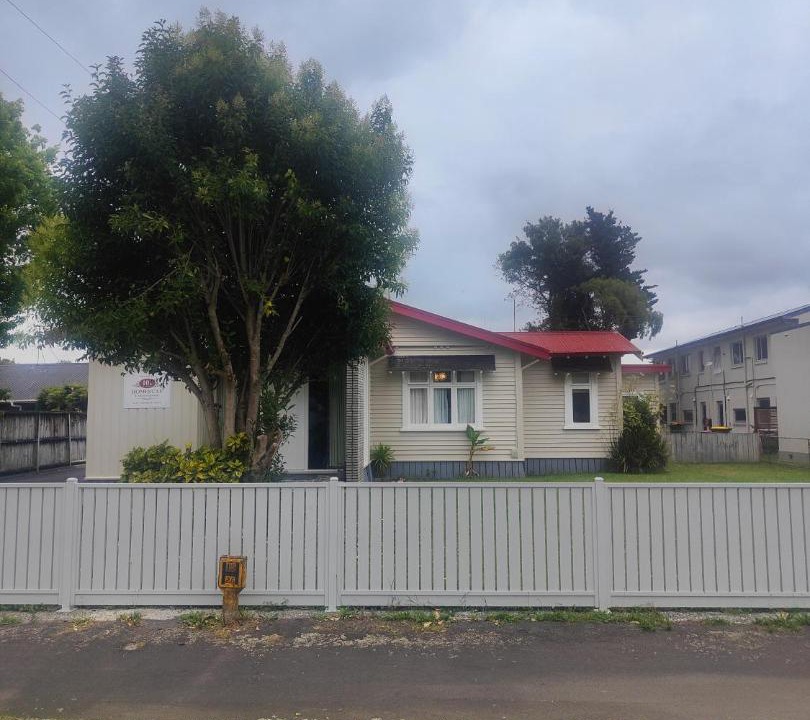 Photo of Buildings in Hamilton East