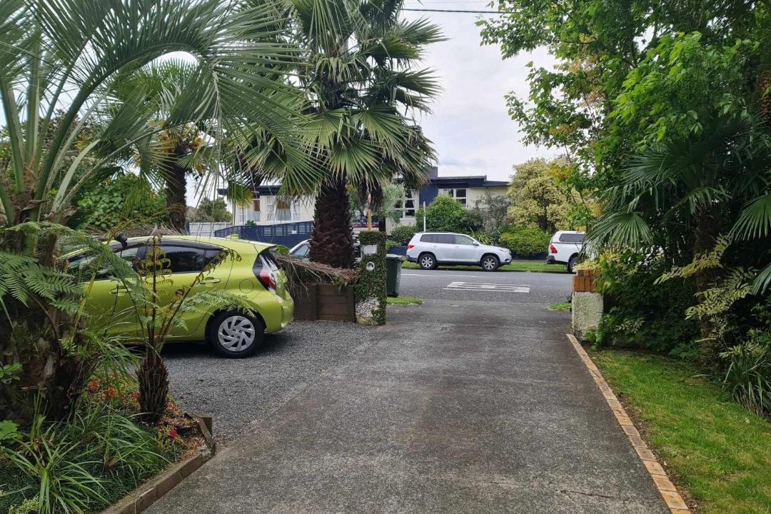 Photo of Others in Hamilton North