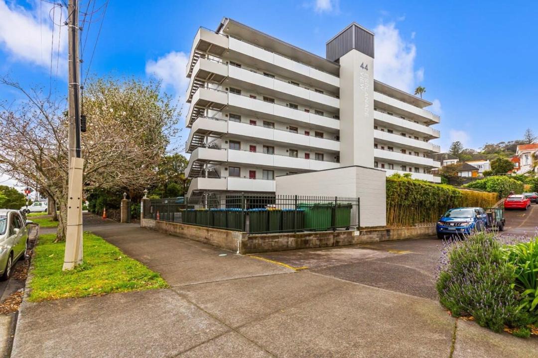 Photo of Others in Mount Eden