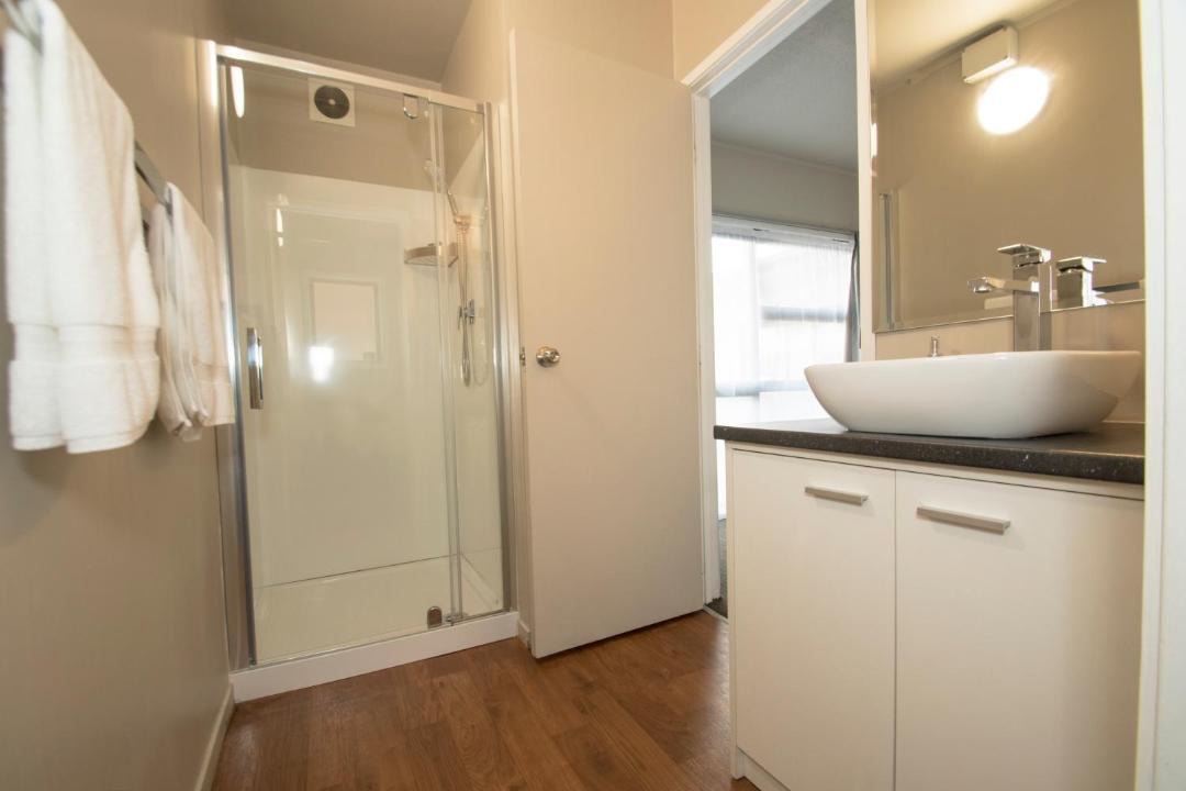 Photo of Bathroom in Otahuhu