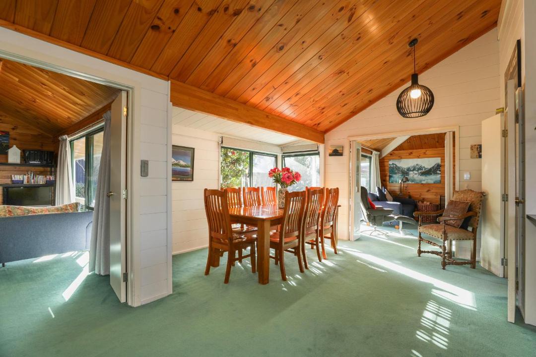 Photo of Others in Waitahanui