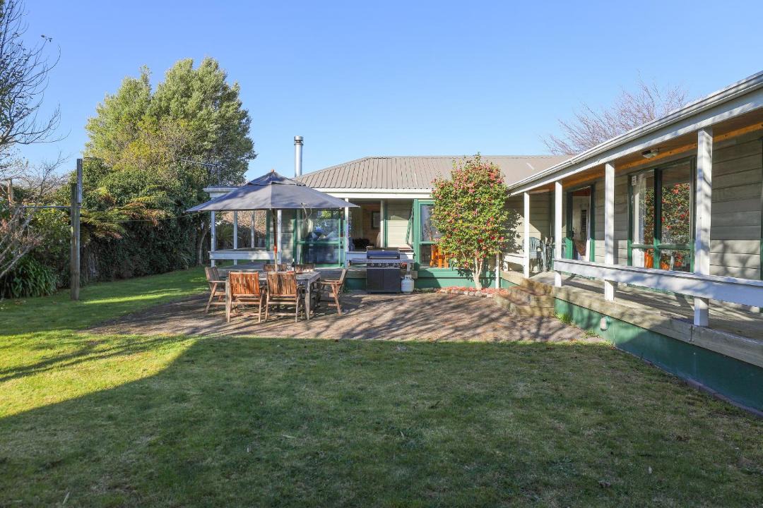 Photo of Others in Waitahanui