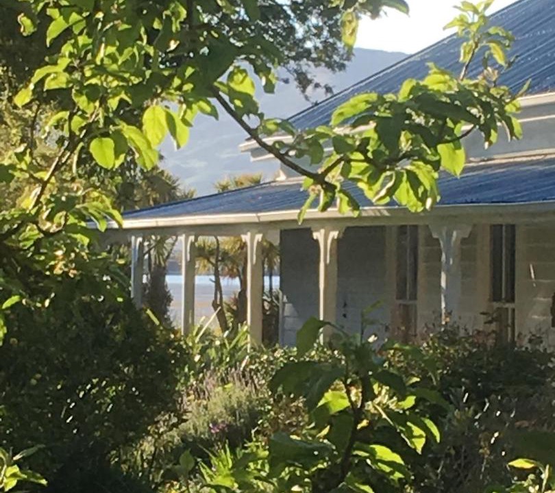 Photo of Others in Duvauchelle