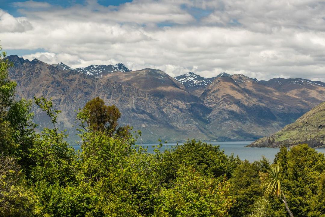 Photo of Others in Sunshine Bay