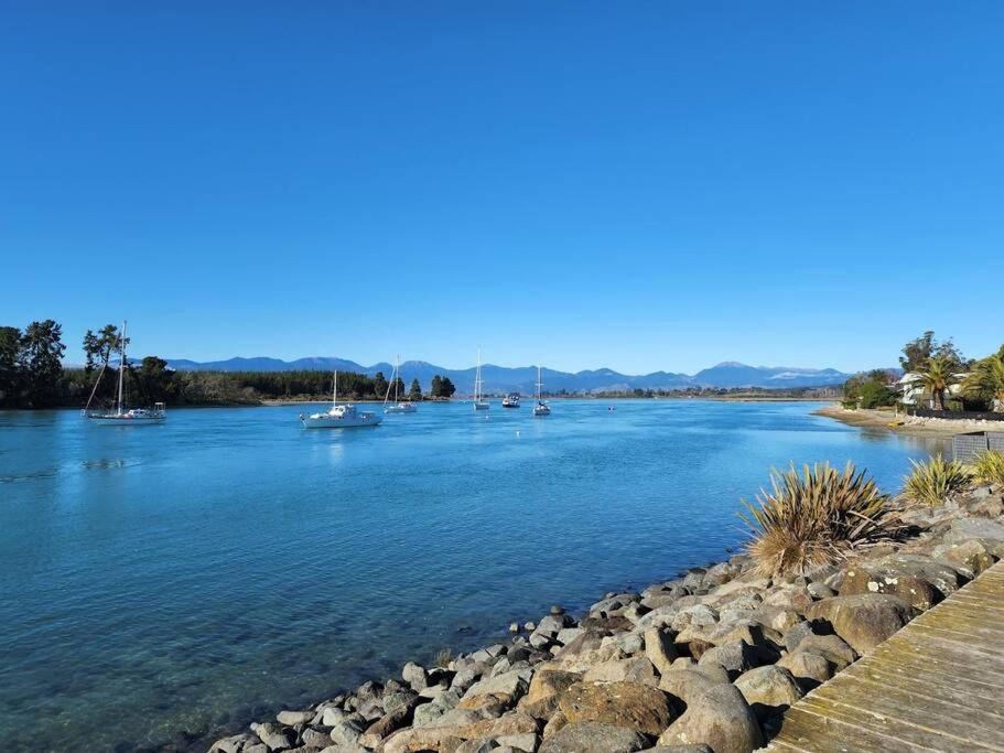 Photo of Others in Ruby Bay