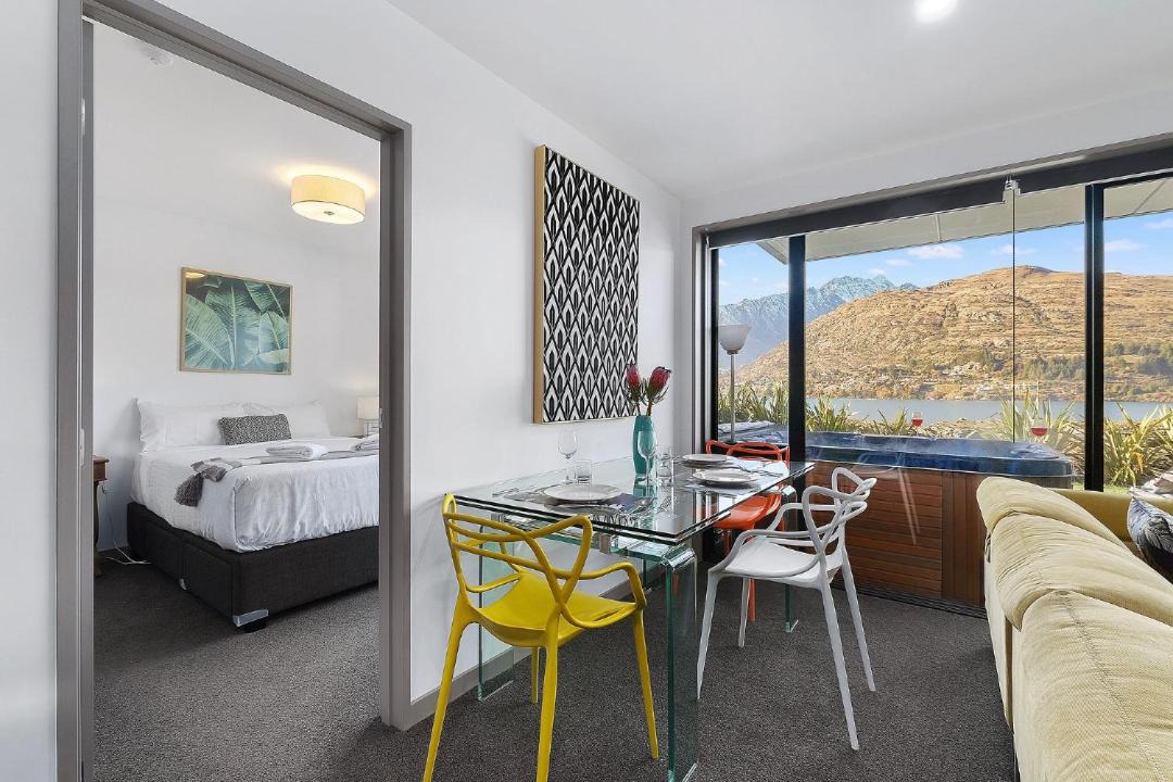 Photo of Others in Queenstown