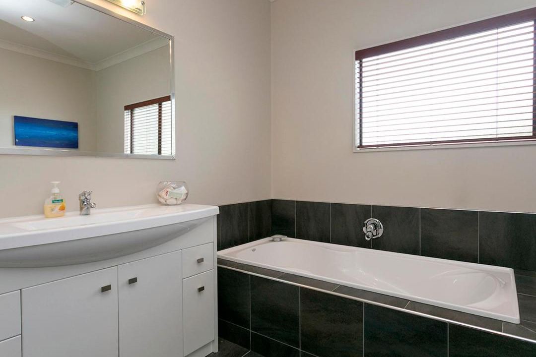 Photo of Bathroom in Motuoapa