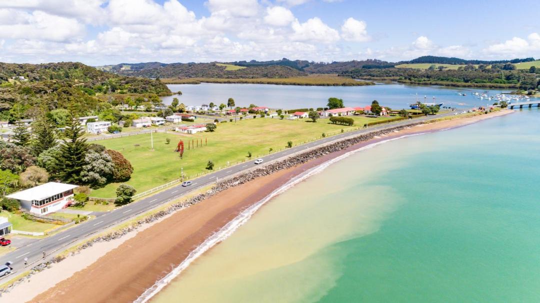 Photo of Others in Paihia