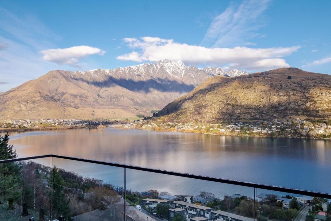 Photo of Others in Queenstown