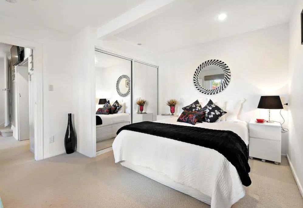 Photo of Bedroom in Epsom