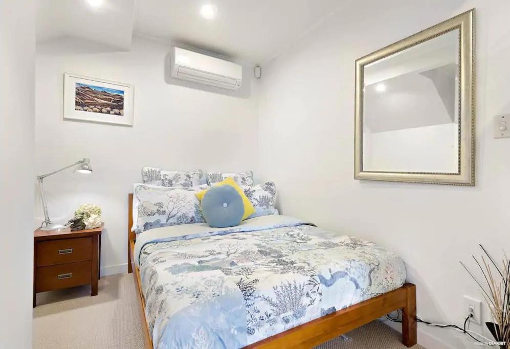 Photo of Bedroom in Epsom