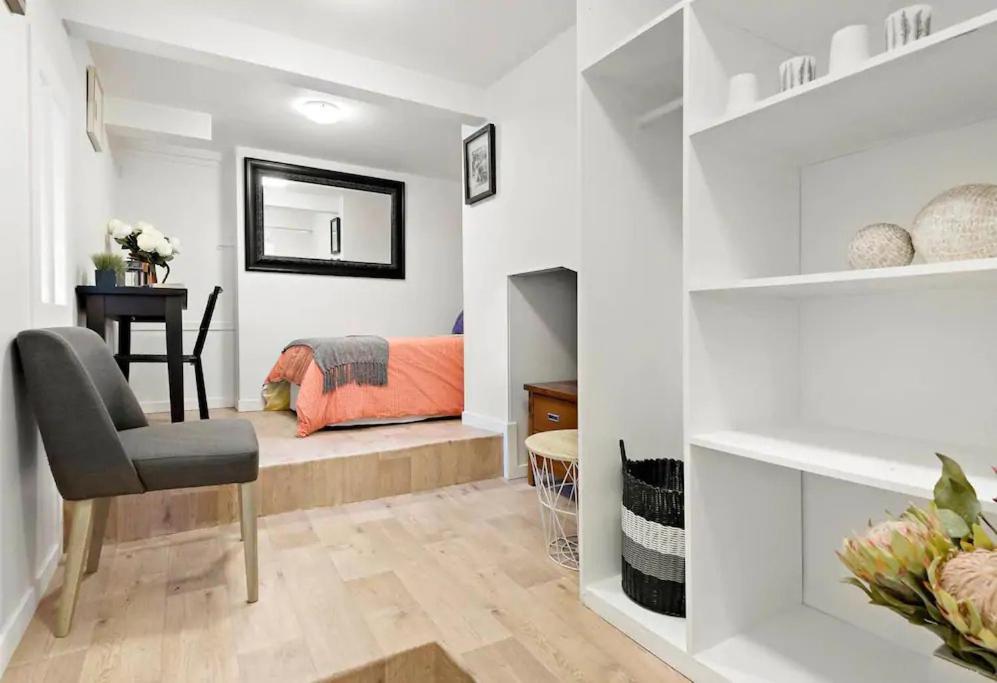 Photo of Livingroom in Epsom