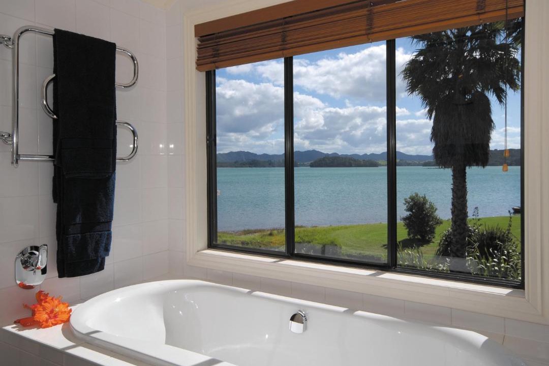 Photo of Bathroom in Whangaruru