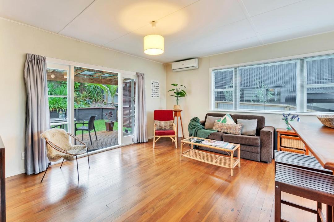 Photo of Others in Grey Lynn