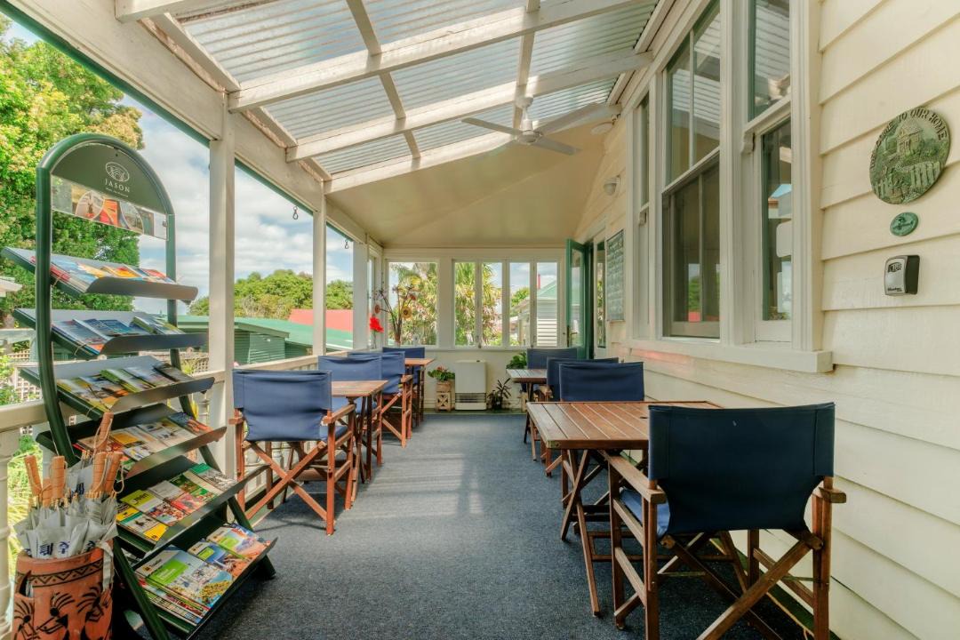 Photo of Others in Ponsonby