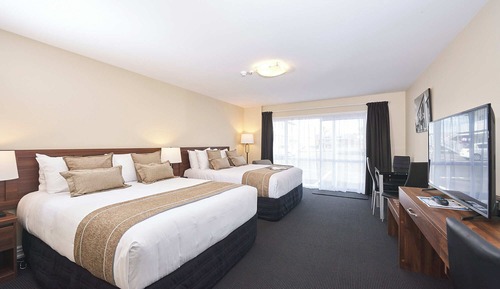 Premium Double or Twin Room, 2 Queen Beds, Hot Tub, Ground Floor