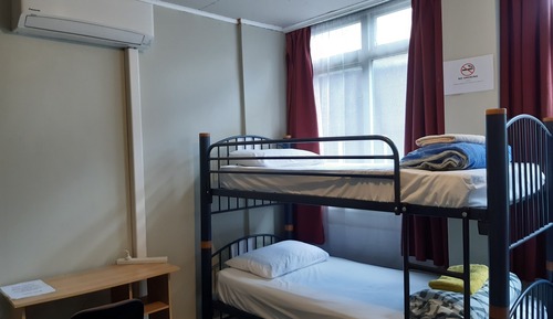 Shared Dormitory (10 Person, Mixed)
