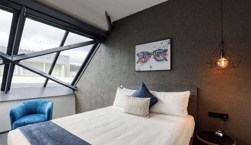 Business Room, 1 Queen Bed