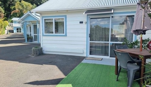 Queen Accessible Studio