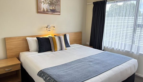 Large 2 Bedroom Apartment